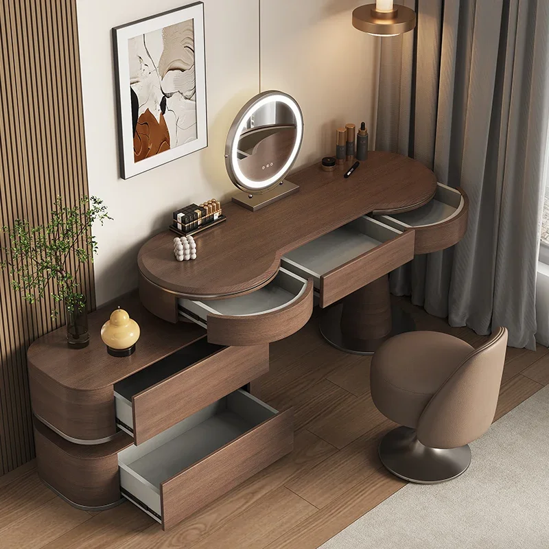 

with mirror bedrooms Hairstyles makeup dressing table Bedroom hairstyle Luxury Modern comfortable for bedroom Dressing table