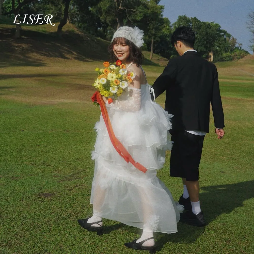 

Liser Tiered A-Line Elegant Korea Wedding Dresses Tulle Silk Spaghetti Strap Customized Photo Shoot Elegant Bridal Gowns 웨딩드레스