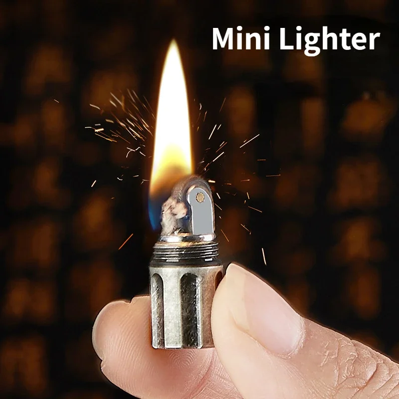 New Portable Mini Keychain Retro Kerosene Lighter Waterproof Cigarette Lighter Outdoor Survival Tool Men\'s Gift