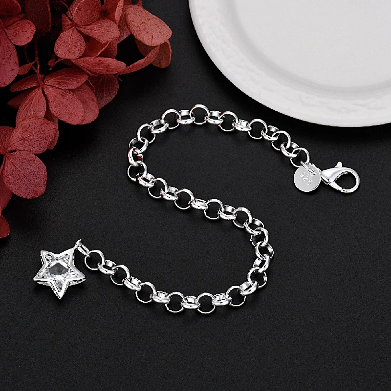 

Hot Luxury 925 Sterling Silver Shining Fine Crystal Star Bracelet For Women Fashion Designer Party Wedding Jewelry Holiday Gifts