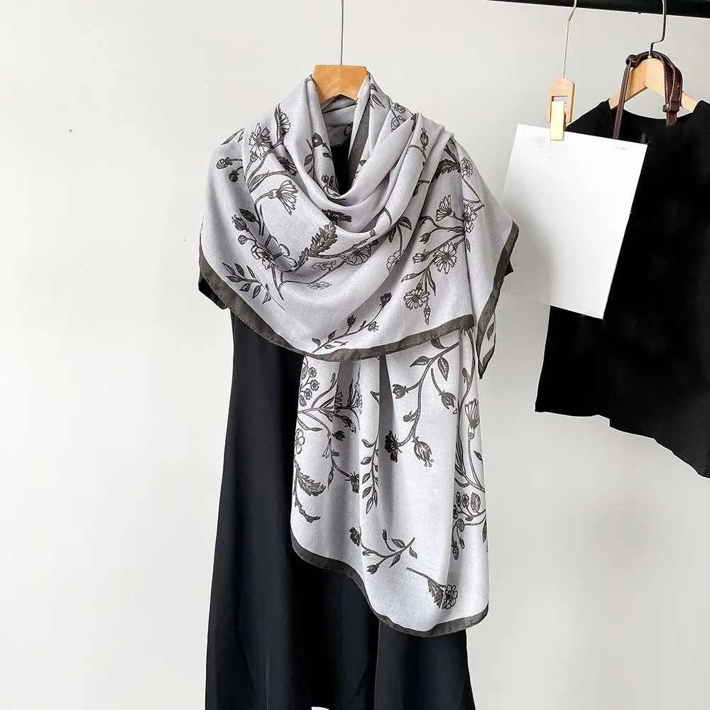 

Breathable Women Floral Scarf Bird Patterned Polyester Thin Large Shawl Long Sweat-absorption Sunscreen Headscarf Gift