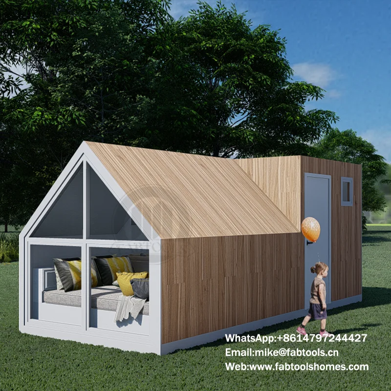 Customizable outdoor modular holiday home Portable Wooden Triangular House