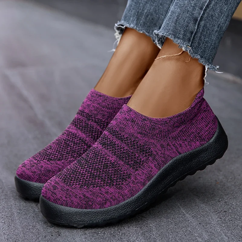 

2025 New Women Sport Sneaker Flat Bottom Breathable Comfortable Women Sneakers Slip On Sock Solid Color Women's Running Shoe