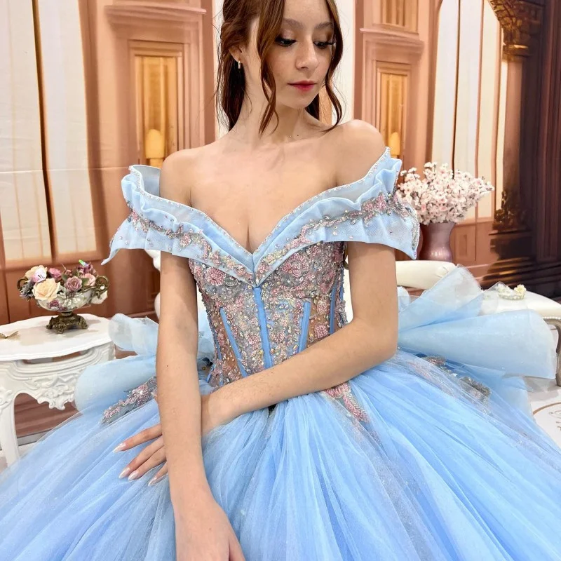 Elegant Off-The-Shoulder Princess Ball Gown Charming Quinceanera Dress Classic Appliqué Sequin With Cape Sweet 16 Dress Vestido