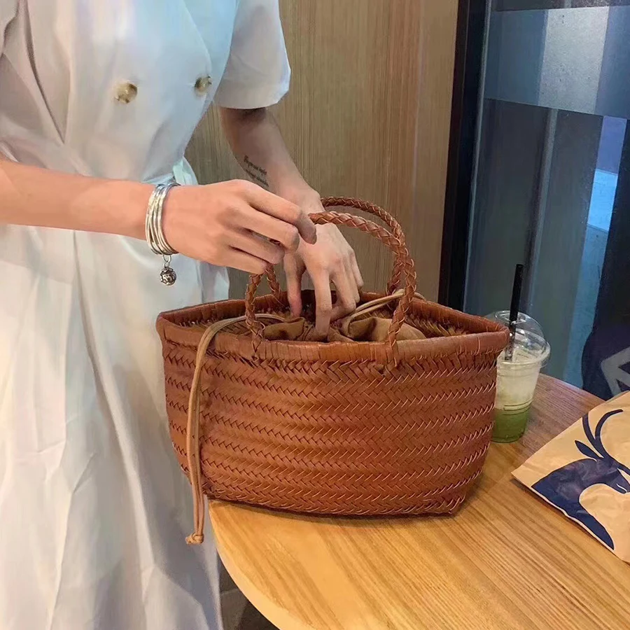 Imagem -04 - Bolsa de Palha Artesanal para Mulheres Bolsa de Férias de Verão Grandes Bolsas de Praia Tecidos à Mão Femininos Cesta de Legumes de Cordão Totes Sac