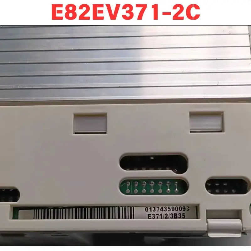 Used E82EV371-2C inverter Functional test OK