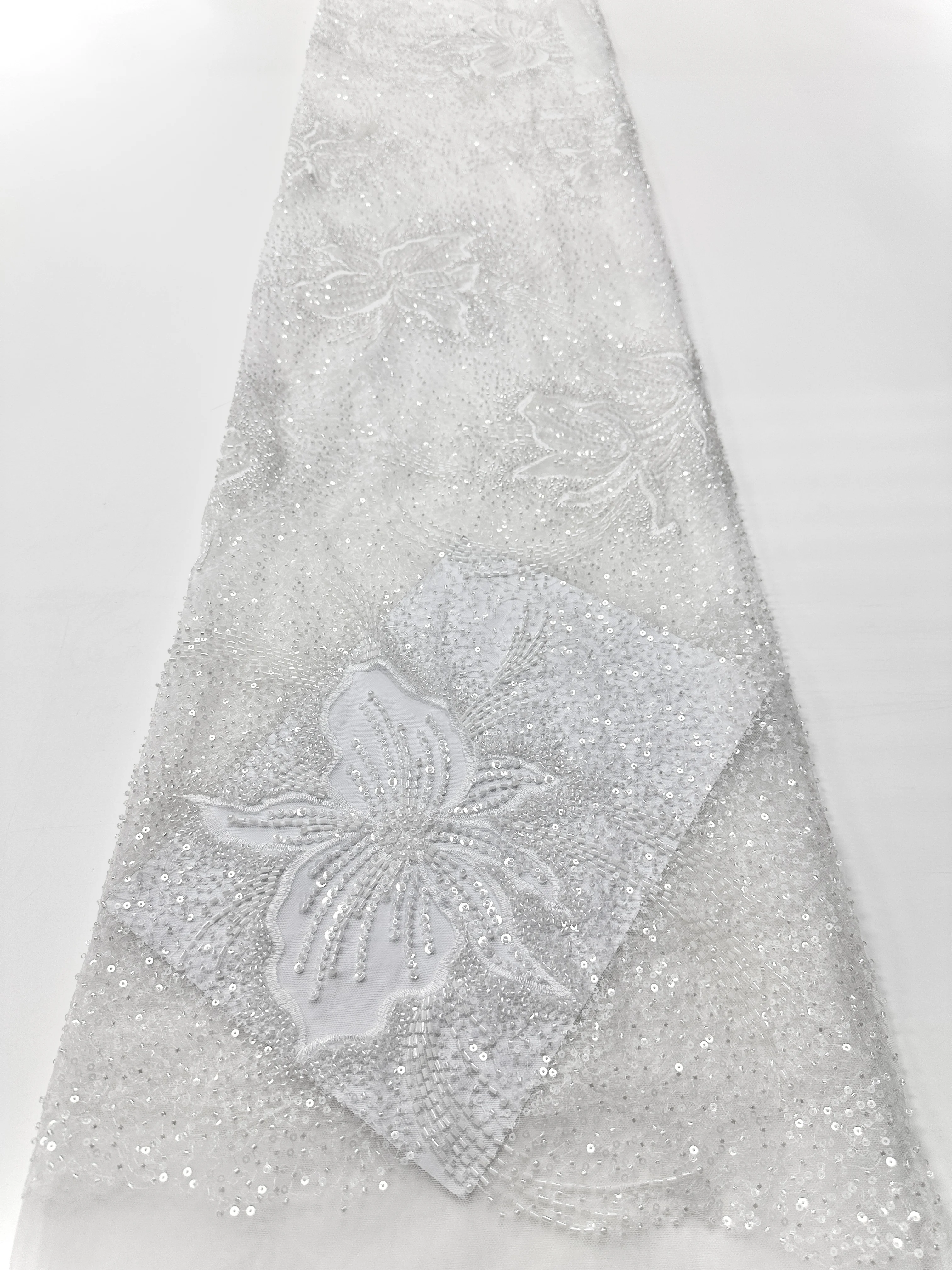 

2025 Fashion African Nigerian Beaded Emboridery Lace High-End Luxury French Sequin Net Lace Fabric For Wedding Party Dress Women