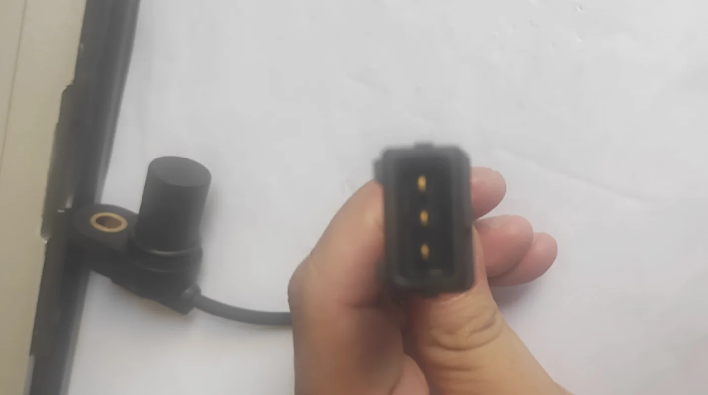 10 stuks Nokkenaspositiesensor Voor Hyundai Coupe 2.0 Hyundai Elantra 1.6 OE Geen. :39350-23010,LUCAS SEB872,SMP18928