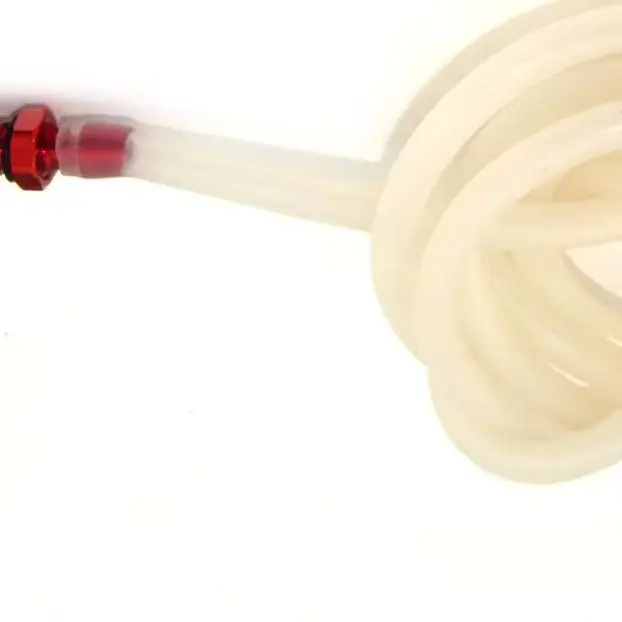 1 ensemble de pièces pour le refroidissement par eau du moteur et du variateur de vitesse (ESC), comprenant : tuyau d’eau en silicone 3x5 mm, buse d’eau M6 et orifice d’écoulement d’eau pour le pont d’un bateau télécommandé.