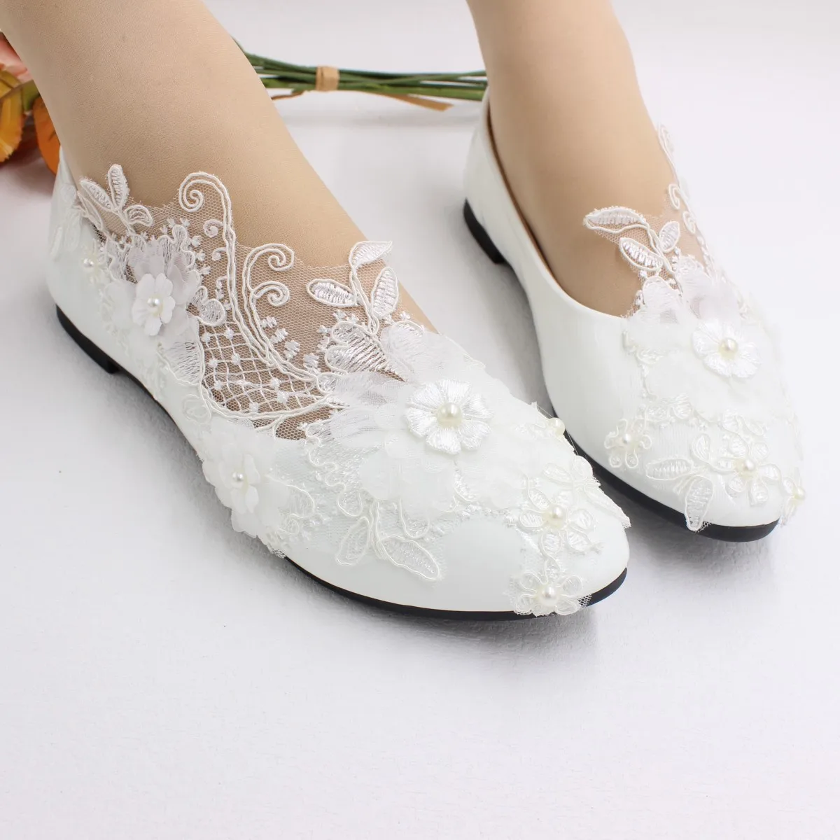 New spring lace wedding shoes White flat bride shoes Original design Princess women\'s single shoes suitable for wedding dress ph