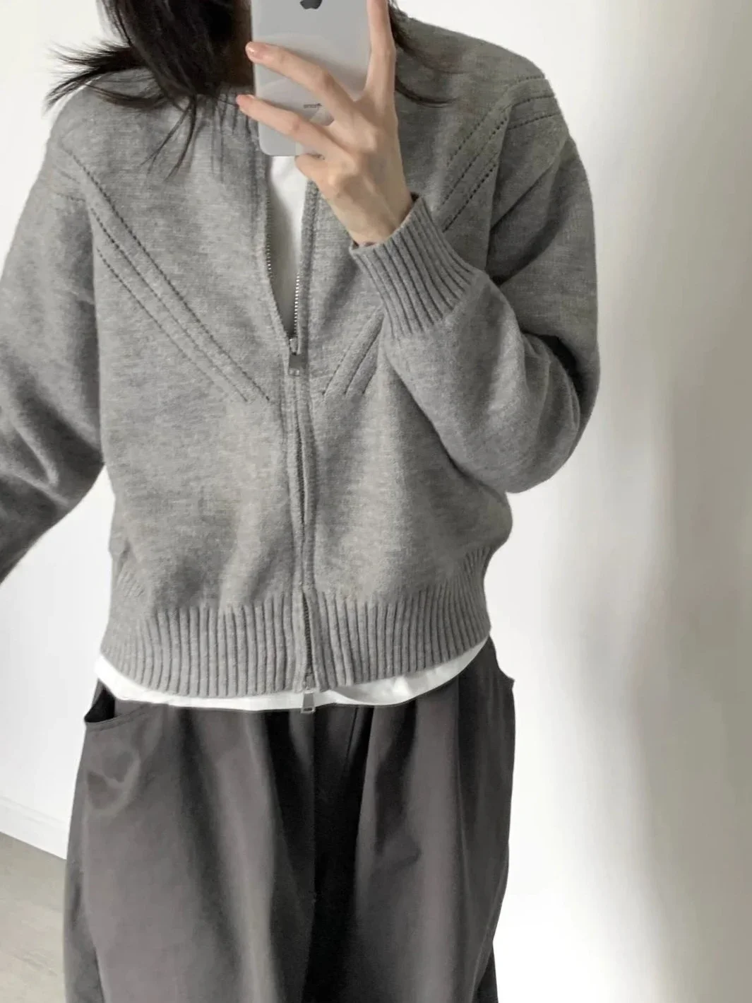 Deeptown Vintage Zip Up Cardigan Women Korean Fashion Gray Knitted Cropped Sweater Casual Solid Color Long Sleeve Tops Autumn