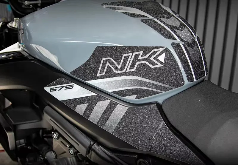FÜR CFMOTO 675NK Motorrad körper verkleidung aufkleber Tank Pads Gas Knie Grip Traktion Aufkleber Schutz