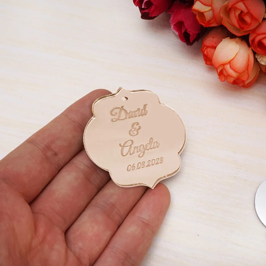 

Personalized Baptism Tags Hanging Tags For Birthday Decoration Carve Name / Date Acrylic Cards Engagement Gifts Party Favor