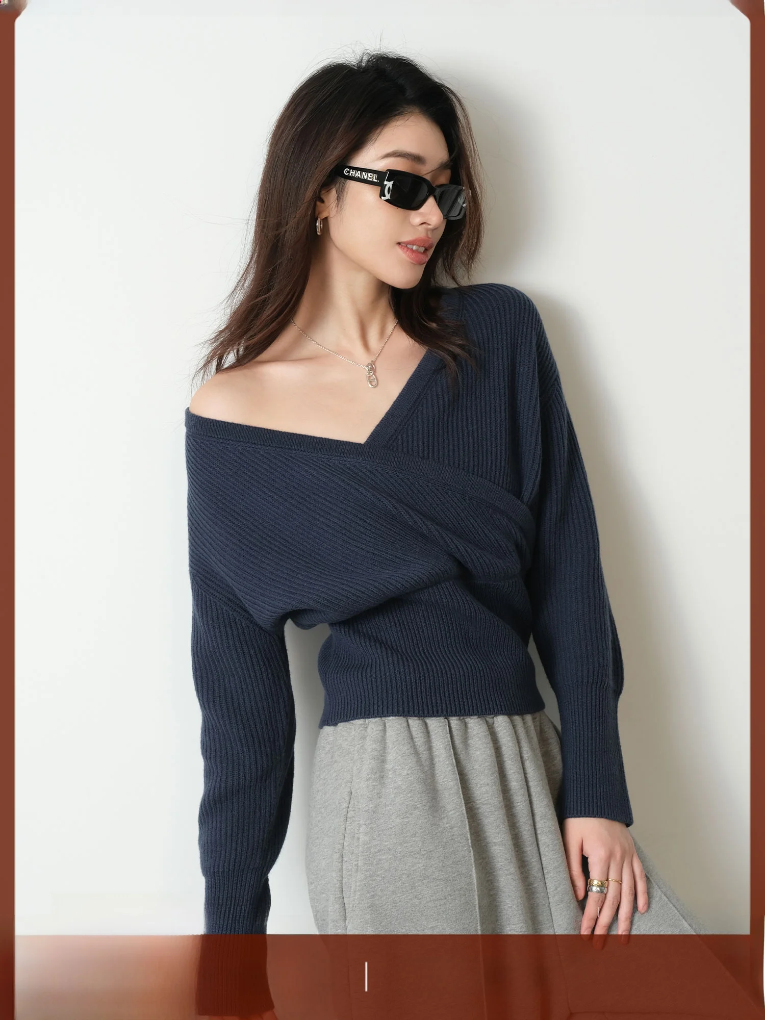 

Slimming Effect Woolen Sweater V-Ne Button up Long Sve Regular Fit Pure Color Commute Sle Lazy Staed Collar Waist Ci...