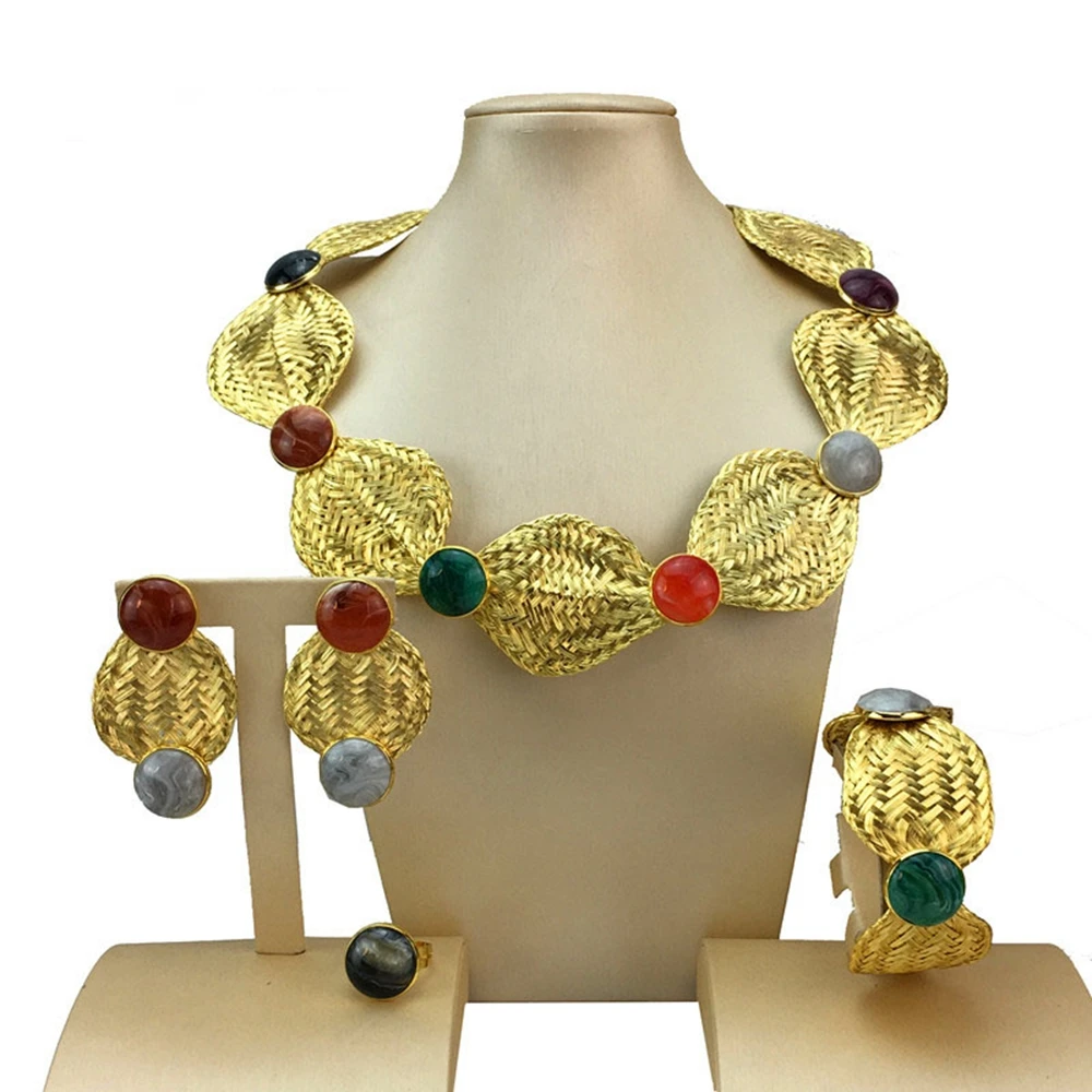2024 New Luxury African Bride Jewelry Set Brazilian Simple Style Light Weight Colorful Necklace For Women Party Gifts FHK18371
