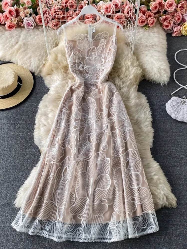

2025 Summer Design Dresses O Neck Sleeveless Lace Embroidery Sequined Long Dress Fashion Elegant Vestido New Women's Clothing