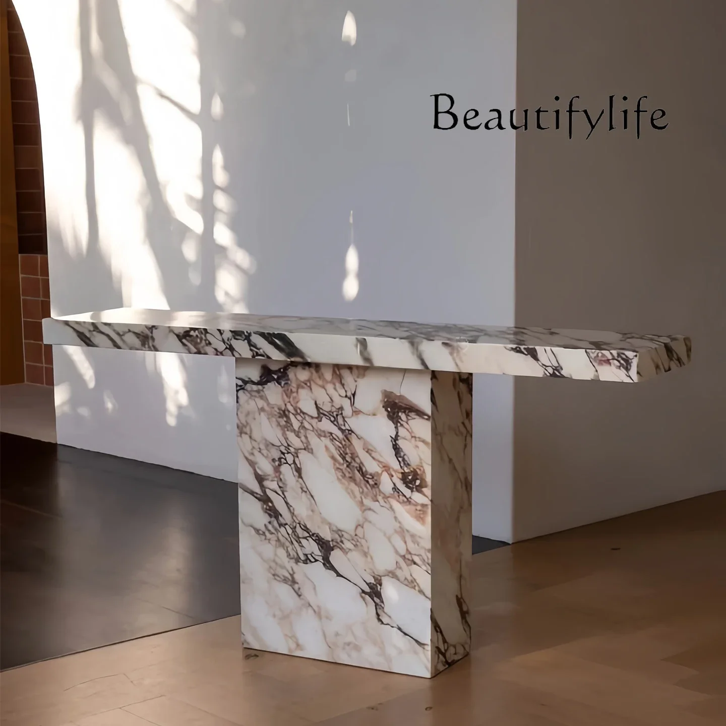 C francês retro caraca roxo medieval mármore varanda mesa atmosfera design porta de entrada retangular