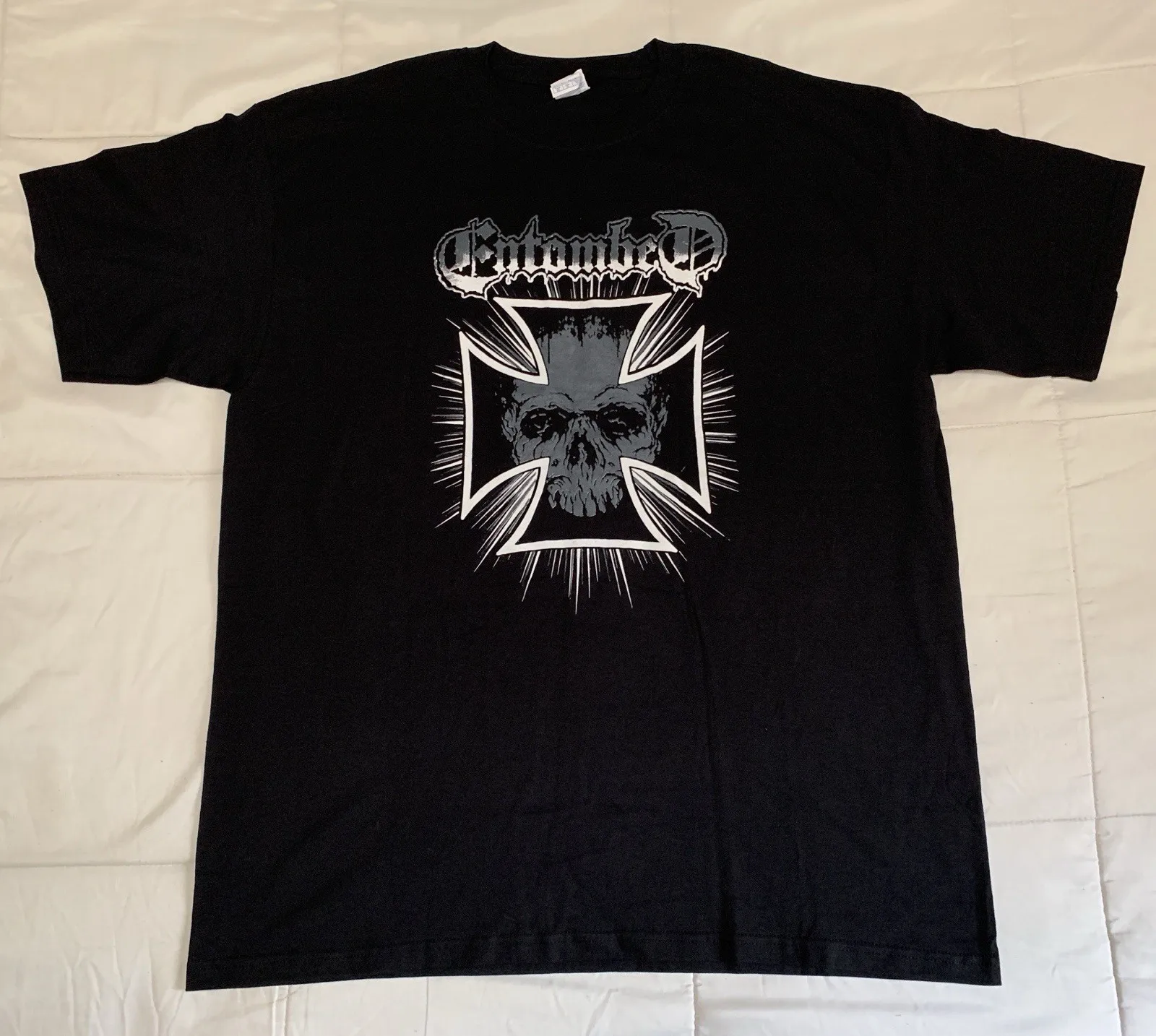 Entombed Band Logo / Iron Cross XL T-shirt Brand New