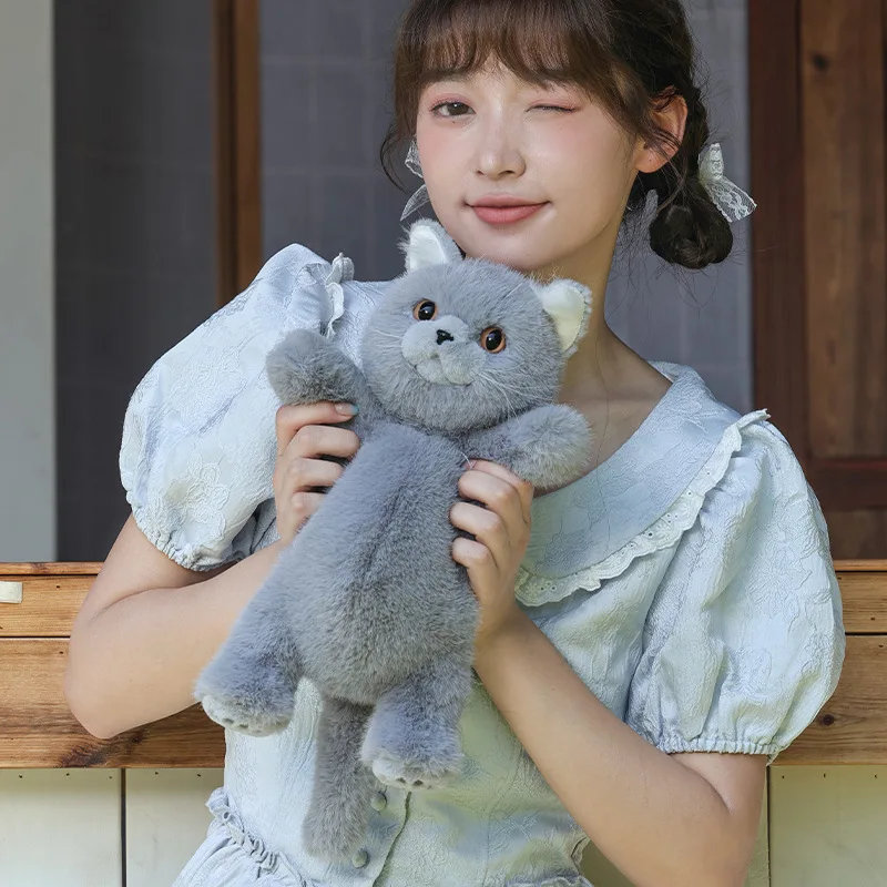 Pure handgemaakte simulatie pluche kattenrugzak grijs trendy modieuze Britse korthaar rugzak kat geschikt voor verjaardagscadeaus