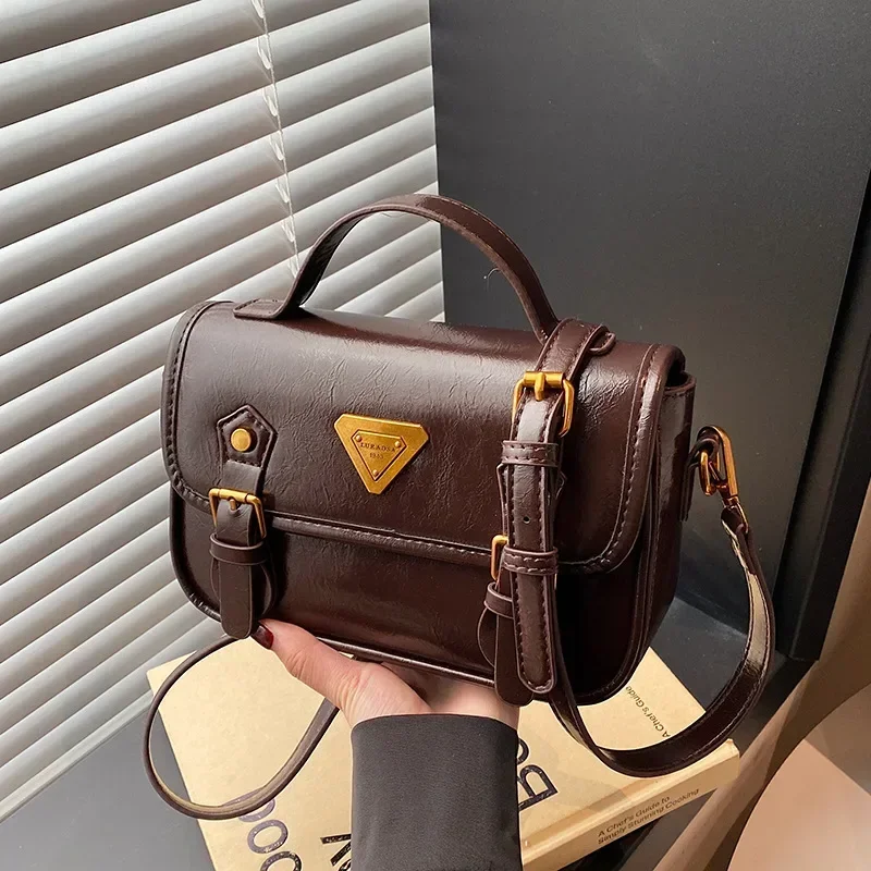 

Time Travel 1930s! 2025 Retro Square Bag - Premium Vintage Texture, Commute/Crossbody, Film Camera Essential