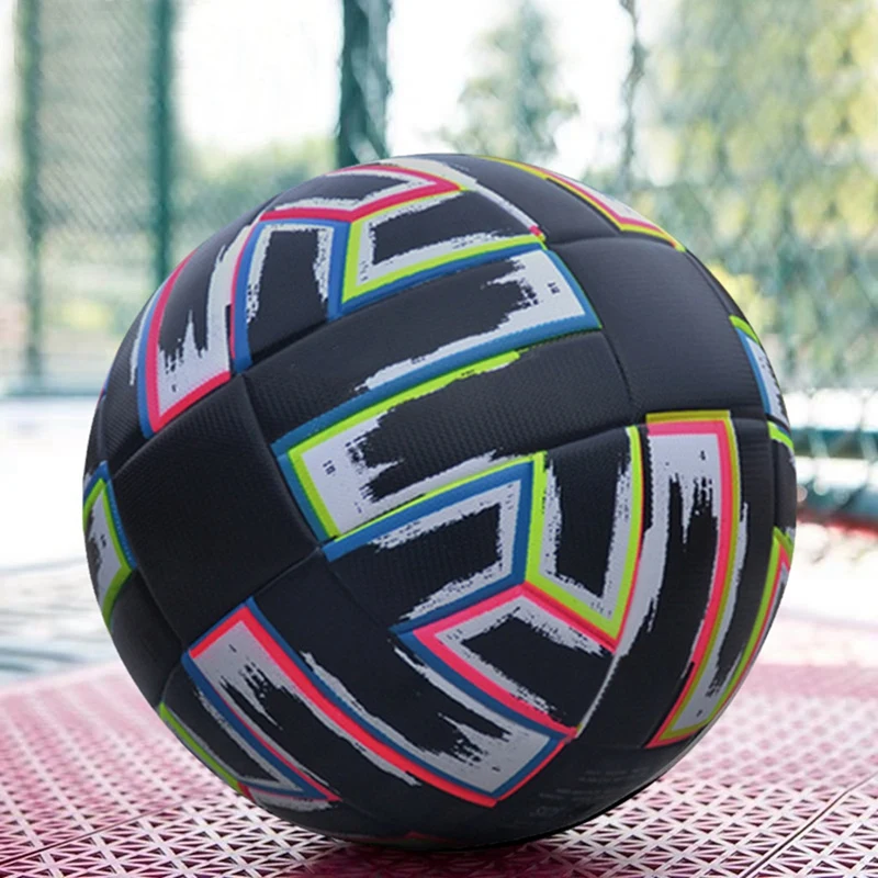 Ballon de football taille 5 en PU noir antidérapant pour adulte, vêtement d'intérieur et d'extérieur