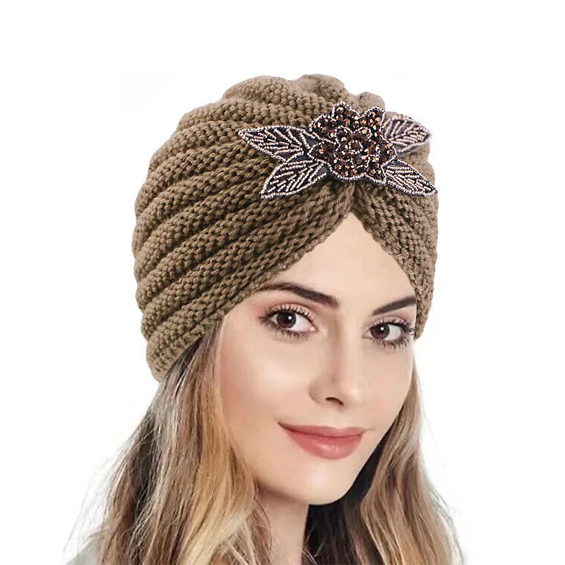 2023 New Round Bead Accessory Hat Women Wool Knitted Hats Bohemian Hijab Cap Autumn and Winter Silver Diamond Jewelry Bonnet