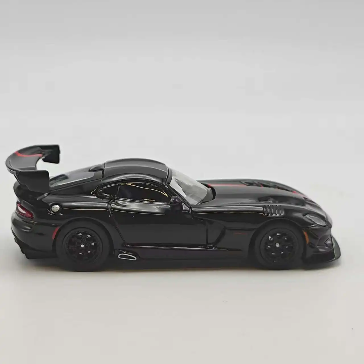 Hone Model HM 1:64 Viper ACR Limited Edition Black Alloy Car Model Front Cover Openable