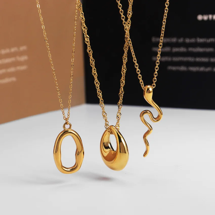 

New Stainless Steel Irregular Smooth Snake Necklace For Women Girls Vintage Geometric Round Pendant Necklaces Fashion Jewelry