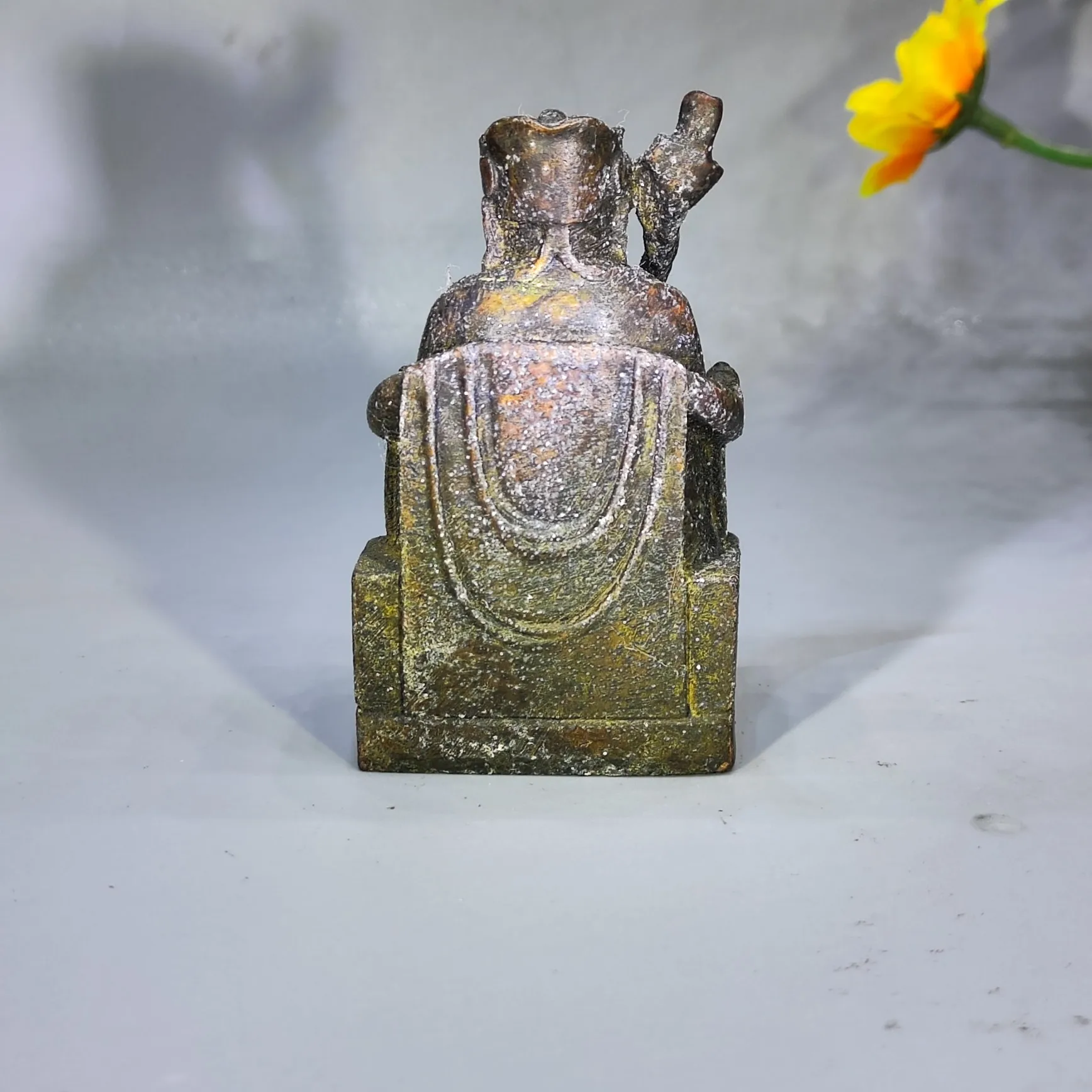 god of earth Metal Statue , weighing 160g 7.8cm