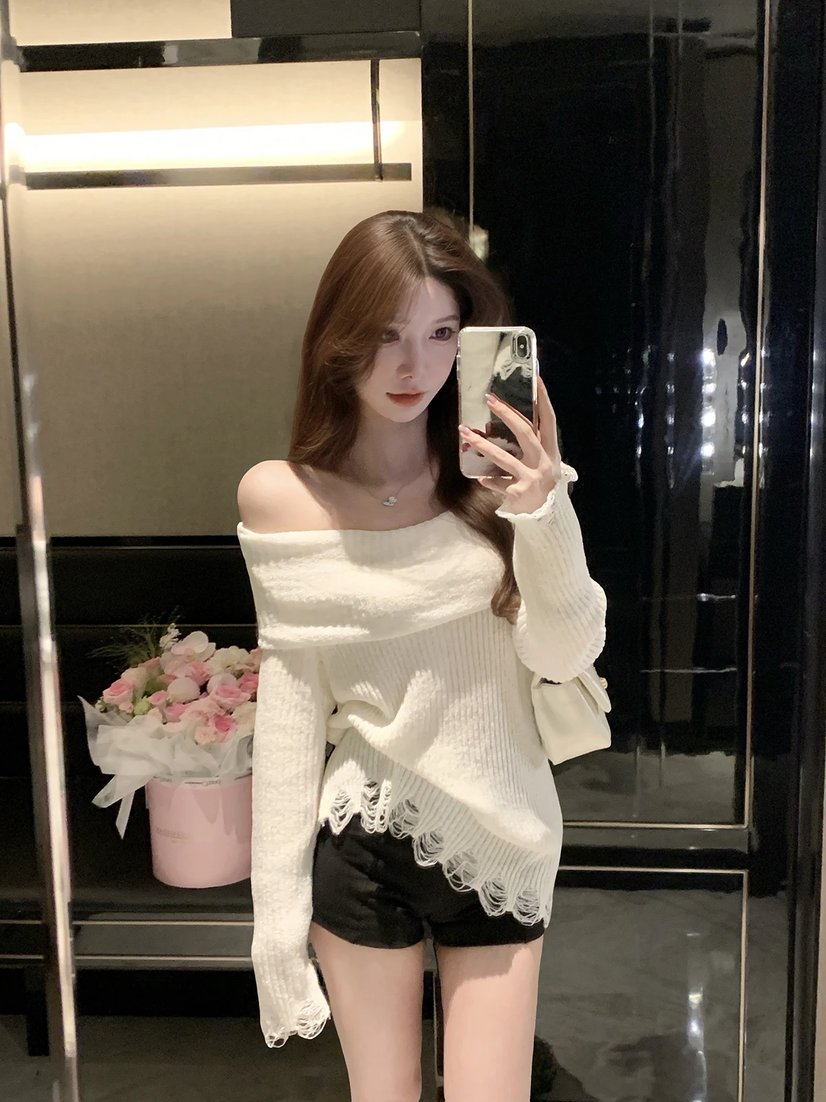 

JustQin 2025 New Autumn One-oulder Irregular Knitted Sweater Women's Top Cr Trap Sli Commute Sle Loose Fit Long Sl...