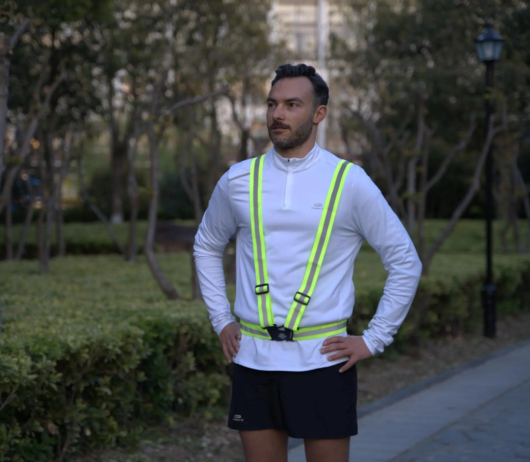 Outdoor Adjustable Safety Vests Night Walking Highlight Reflective Vest Lightweight Biking Safety Straps Waterproof Running Gear image 5