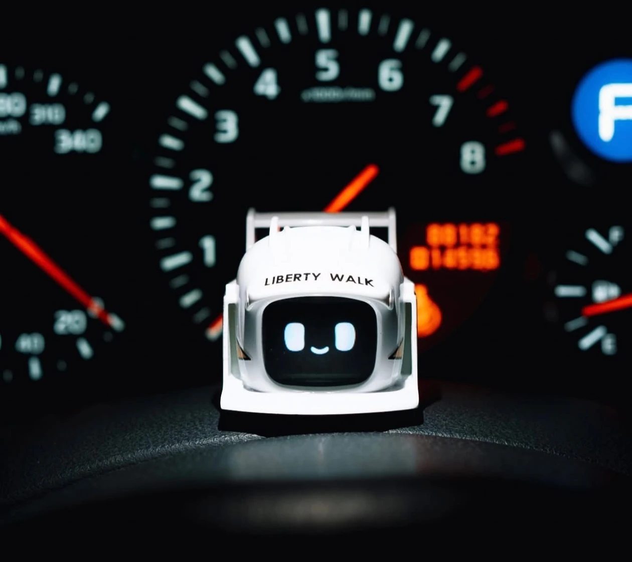Stock genuino MOCHI DASAI 3.a generación de robots montados en coche Co marca Edición limitada JDM Mood Companion decoración de inicio de voz