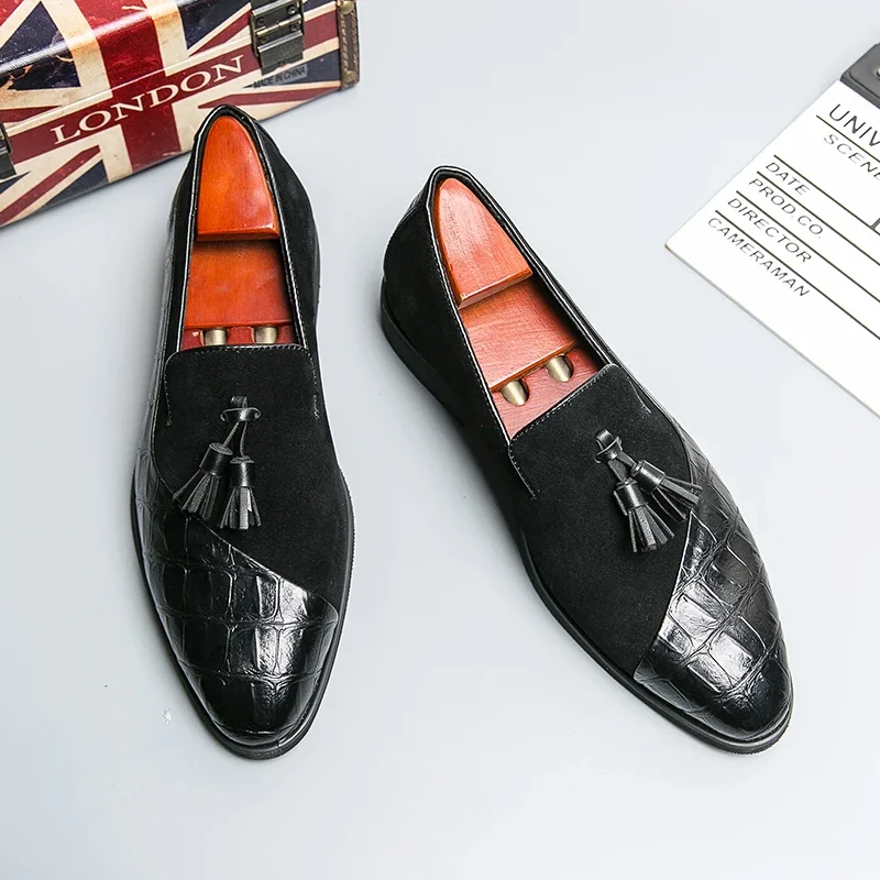 Mocasines italianos de marca de lujo de gamuza con diseño de borlas para hombre, zapatos de cuero hechos a mano de alta calidad, zapatos de boda, zapatos formales