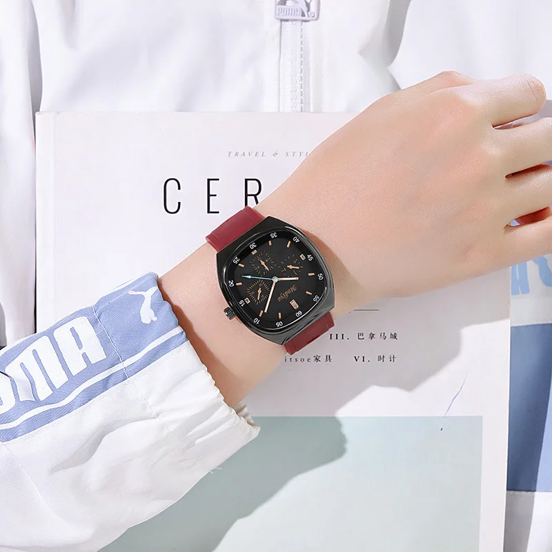 Mode bracelet en Silicone montre pour hommes trois yeux aiguille bleue conception Montres à Quartz pour homme haute qualité étudiant montre-bracelet Montres