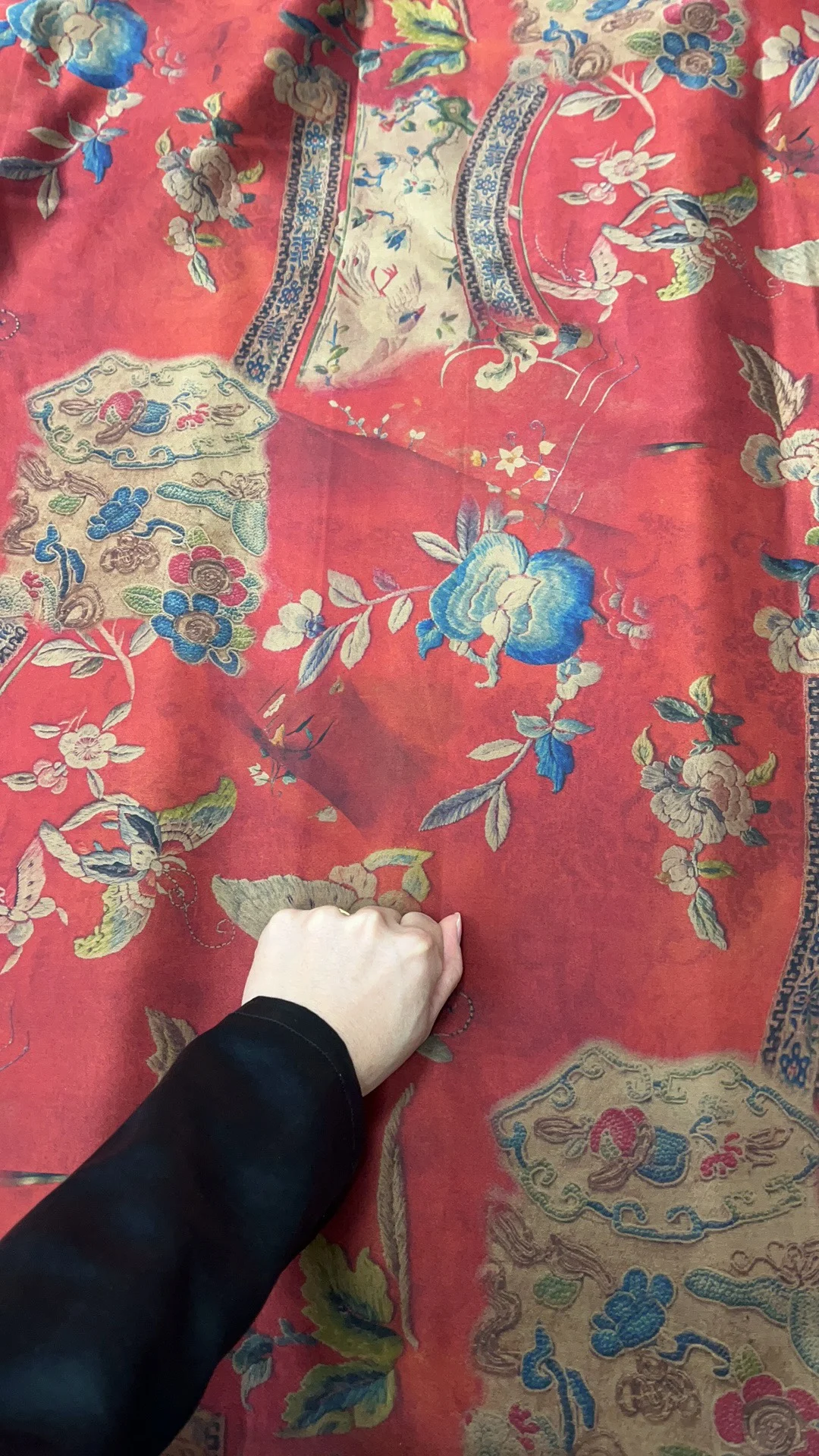 

Высокое качество 30momme передний спрей маленькое платье Soteil Cheongsam юбка на подтяжках ткань высококачественная натуральная шелковая ткань