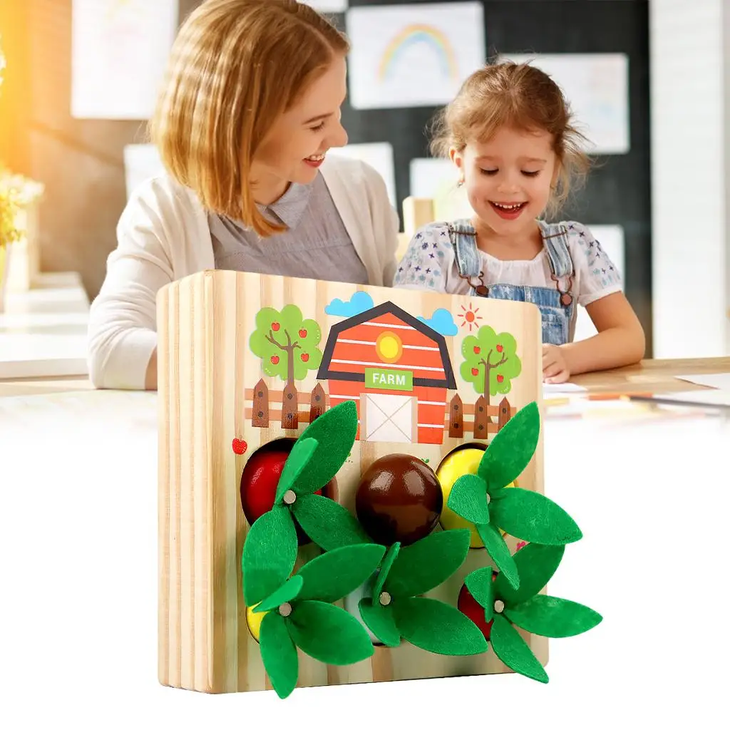 Wooden Pull Carrot Game for Toddlers Fine Motor Skills Toy Educational Shape Matching Farm Puzzle Gift for Boys Girls Ages 4-6