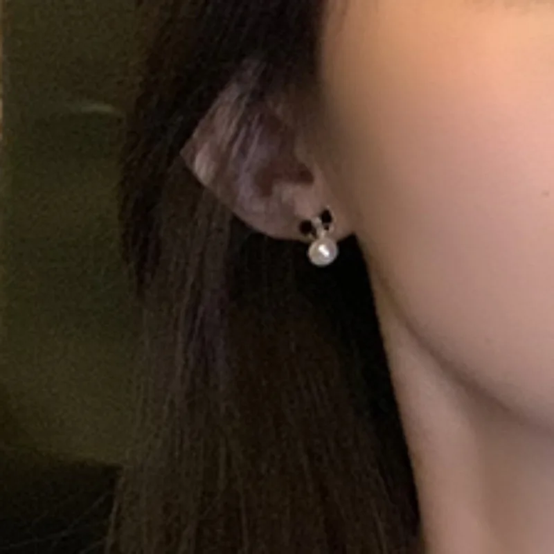 PANJBJ Silver Color Black Bowknot Earrings For Women Girl Pearl Small Versatile Sweet Commute Jewelry Gift Dropshipping