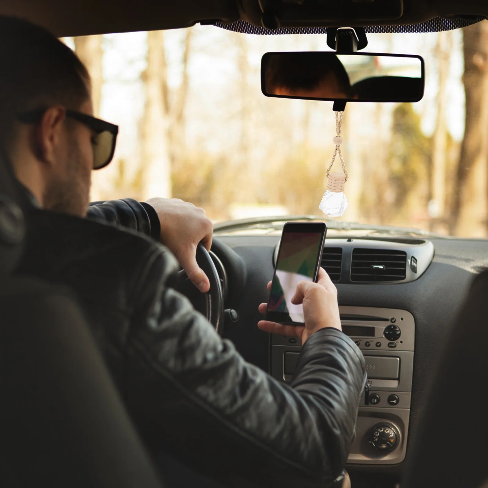 

6pcs Car Perfume Pendant Empty Bottle Hanging Diffuse Glass For Freshener Aroma Essential Oil Refillable Car Decoration