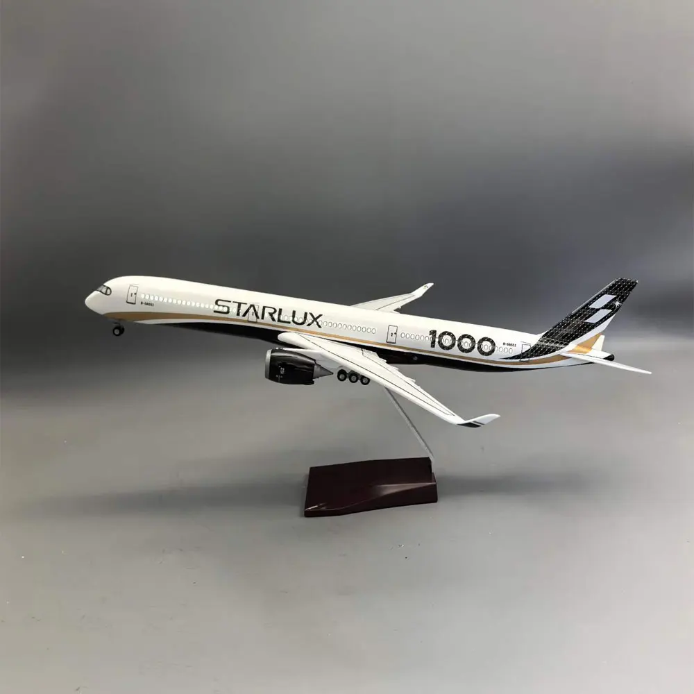 47CM Model Airplane Starlux Airlines A350-1000 Air-bus Plastic Model Aircraft With Wheels Souvenir Plane Aviation Enthusiasts Gi