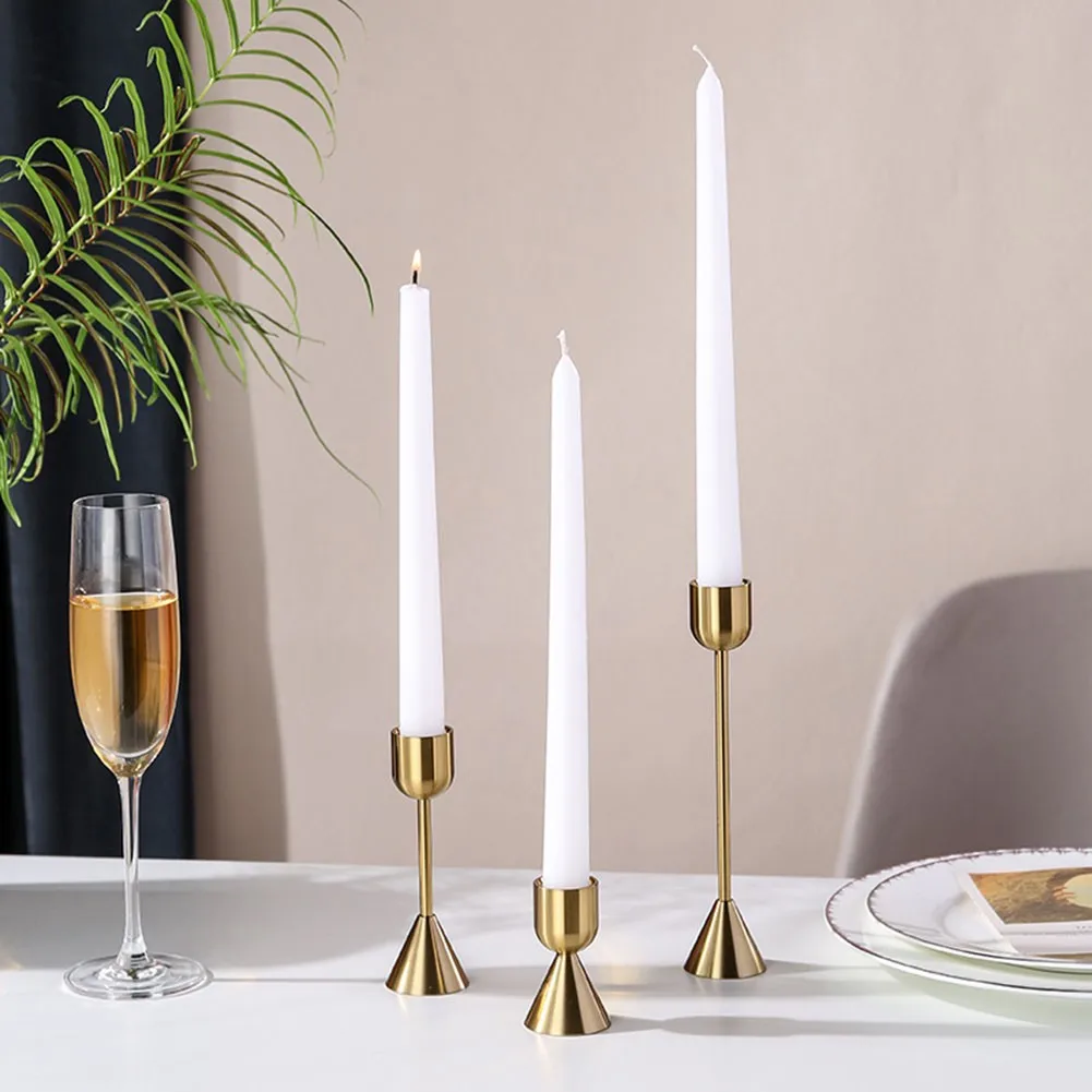 Luxury Golden Color Metal Candle Holders Candlestick Wedding Table Candle Stand New Year Bar Party Candelabra Home Decorations