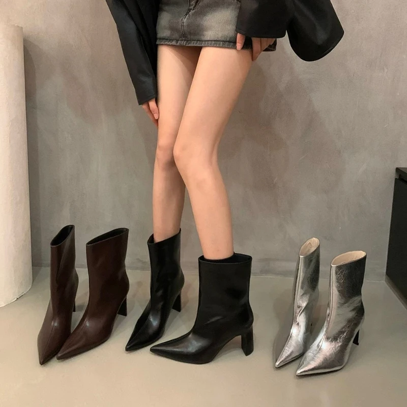 

Модный хит продаж, женские ботинки на высоком каблуке, модное платье, дизайнерские пикантные зимние ботильоны с острым носком, новинка 2025, роскошные ботинки