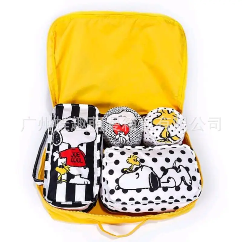 Snoopy cartoon printed polka dot dog zipper travel storage set five piece yellow cute portable toiletry bag