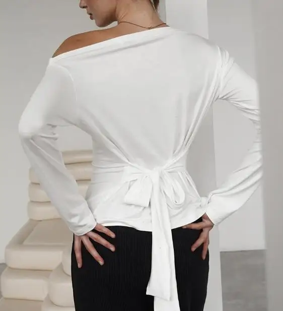 

2026 Spring New Base Shirt Women's Slant Shoulder Style Strap Waist Long Sleeve T-Shirt