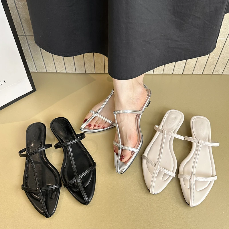 

2026 Summer Beach Vacation Women Sandals Fashion Clip Toe Narrow Band Flats Ladies Outdoor Soft Sole Sandalias