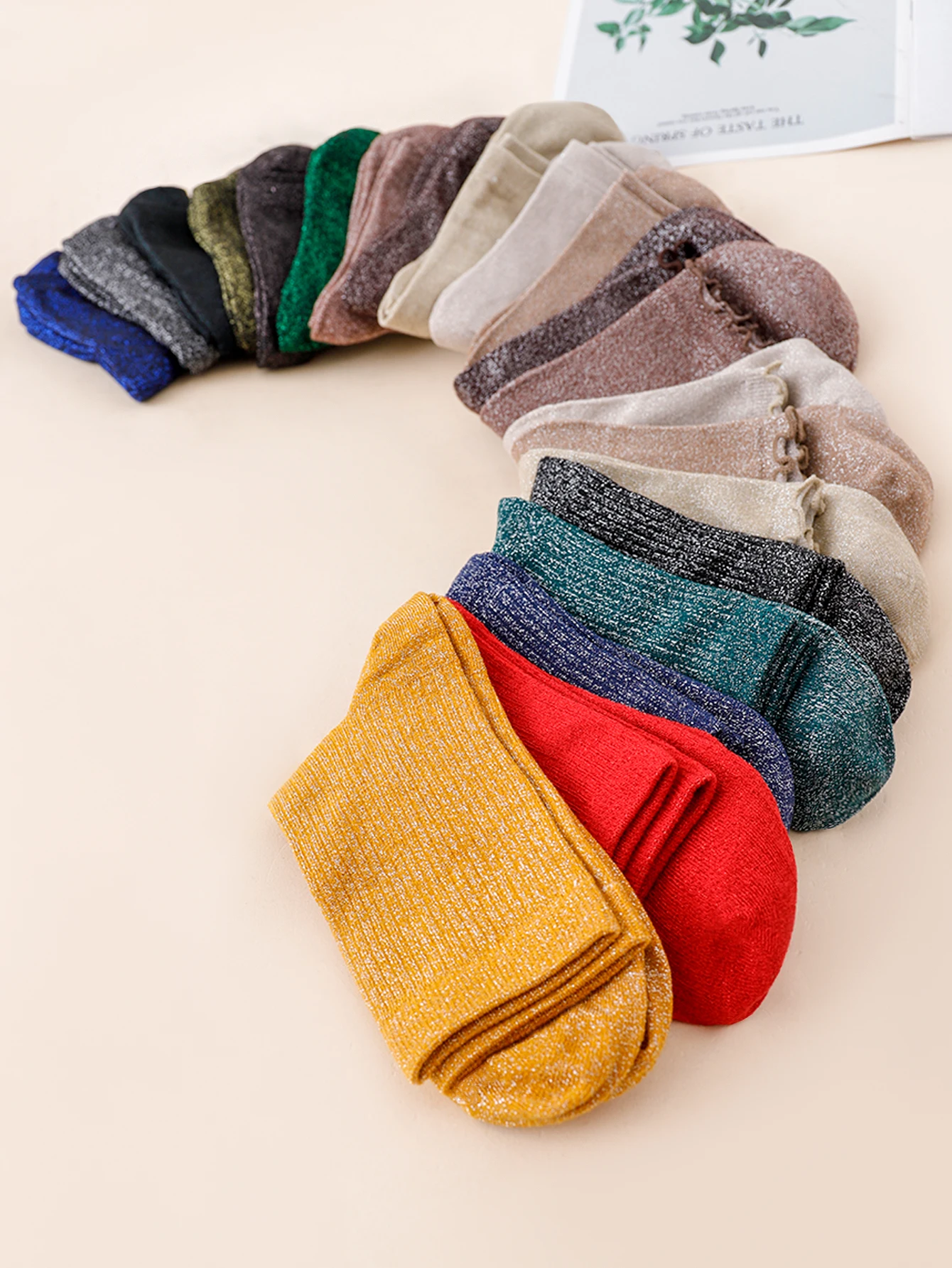 1/5/10/15/20 Pairs Random Women Glitter Wooden Ear Mid Calf Socks Breathable Sweat Absorbent Casual Comfort Daily Socks