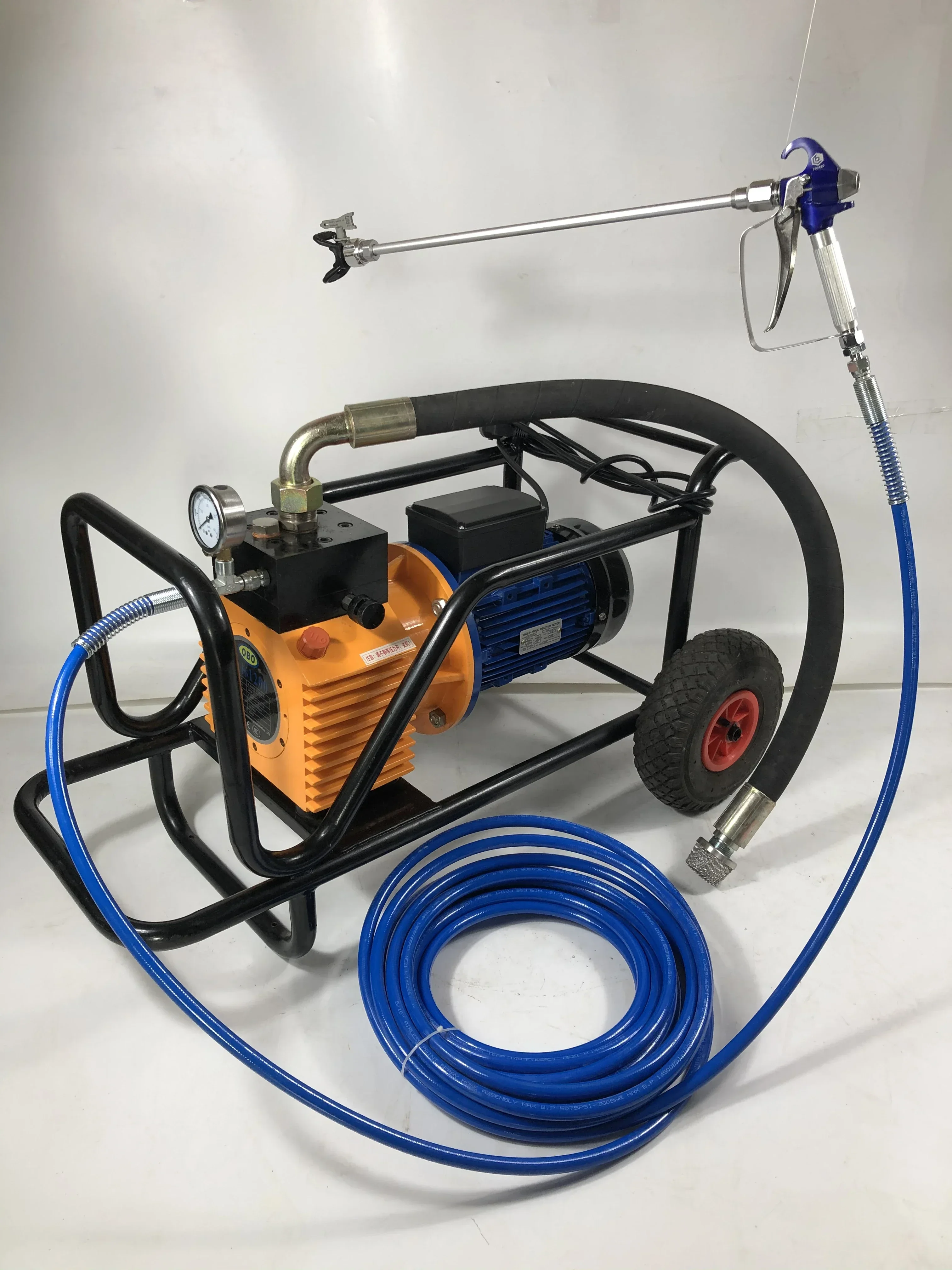 Electric hydraulic piston airless heavy-duty paint spraying machine