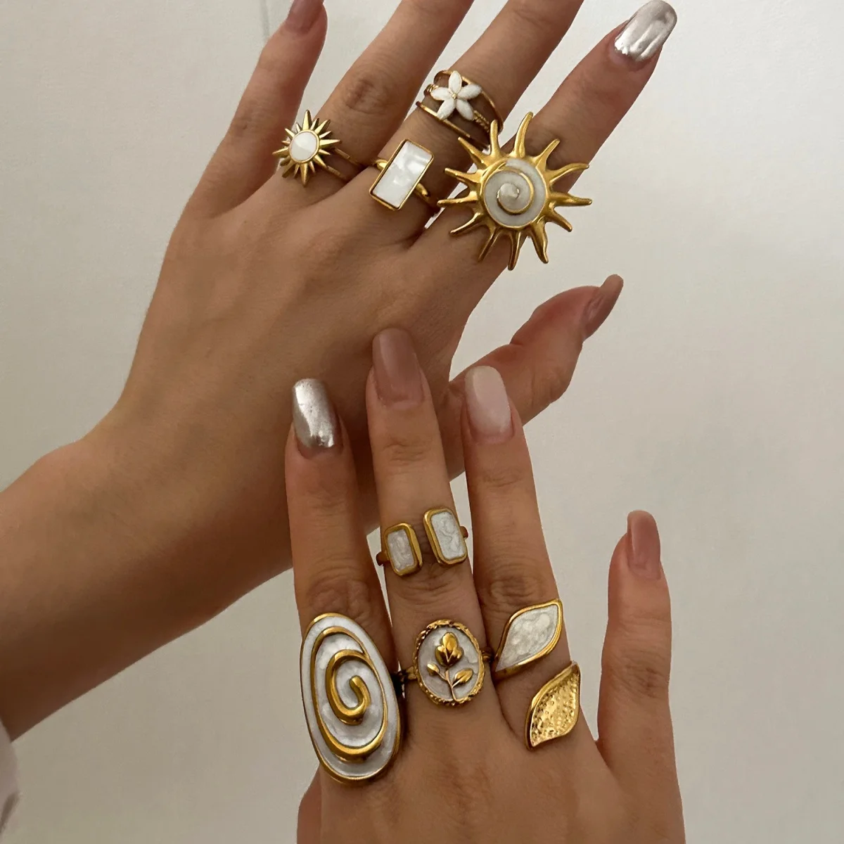 Edelstahl-Emaille-Spiral-Geometrie-Fingerringe für Damen und Herren, Vintage Französische Sonnen-Blatt-Blumen-Ringe, Modeschmuck für Partys. – Detail 12