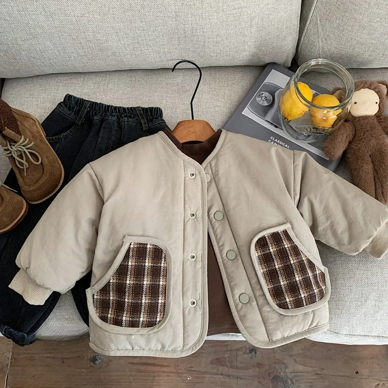 Осень/зима 2025: модная детская толстая теплая хлопковая куртка в клетку с круглым вырезом и большим карманом