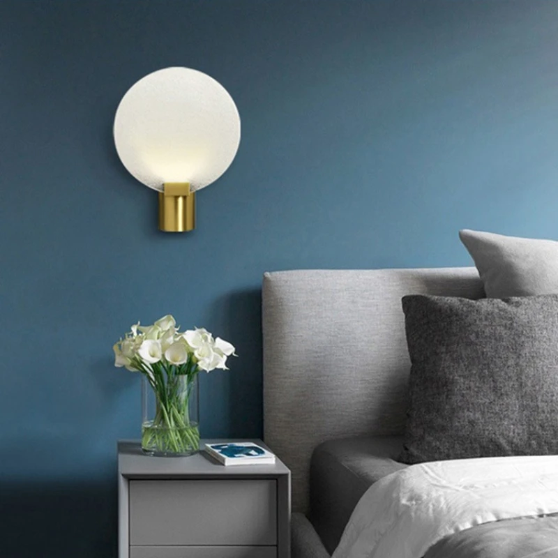 ما بعد الحداثة النحاس وحدة إضاءة LED جداريّة أضواء الحد الأدنى استدارة الزجاج بريق شمعدانات جدارية الممر غرفة نوم اللوح الأمامي مدخل الممر مصابيح #4