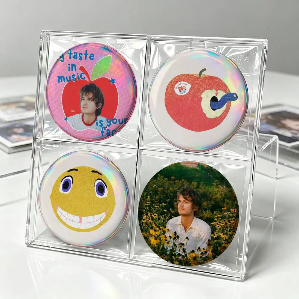 Actor DJO J-Joe K-Keery-y  Brooch Lapel Pin Button Badge on Bag Clothing Hat Jewelry Accessories Toys Gift